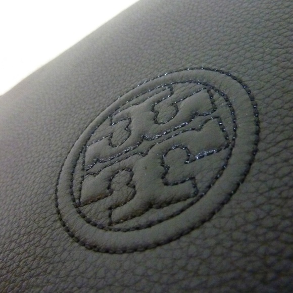 Tory Burch Marion Classic Black Leather Small Flap Shoulder Bag/Crossbody Bag - Picture 13 of 13